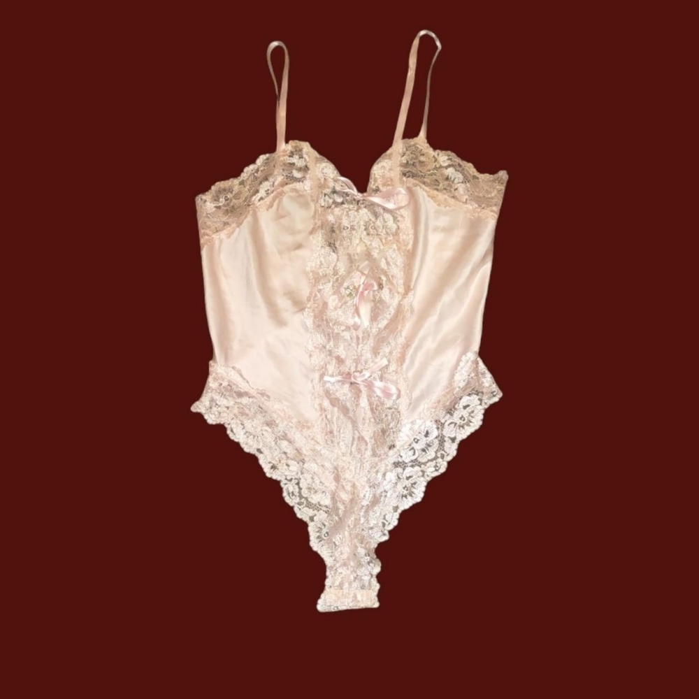 Vintage 1990s Lacy Pink Lingerie Bodysuit From Flora Nikrooz Size Medium
